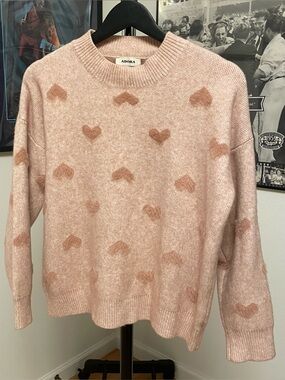 Adora pink sweater with pink hearts 
Size small